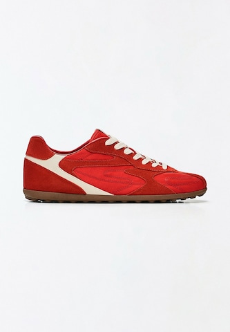 Bershka Platform trainers in Red