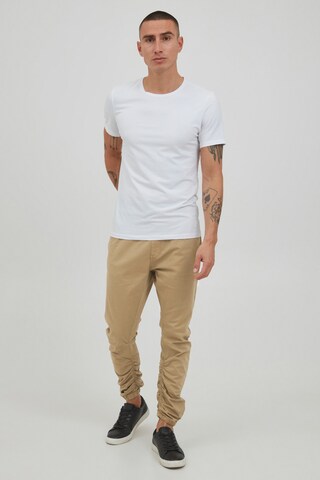 INDICODE JEANS Tapered Chinohose in Beige