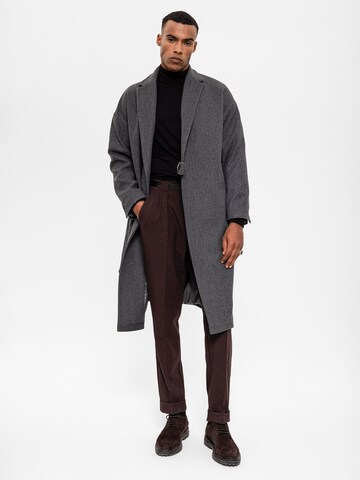 Antioch Between-seasons coat in Grey