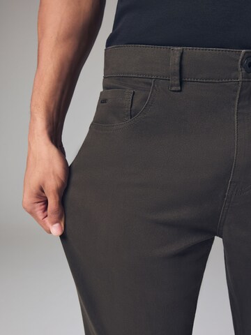 Next Slimfit Chino hlače | črna barva