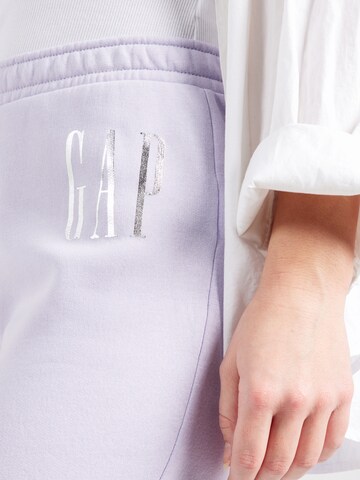 regular Pantaloni di GAP in lilla