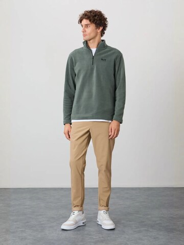 Tommy Life Sweater in Green