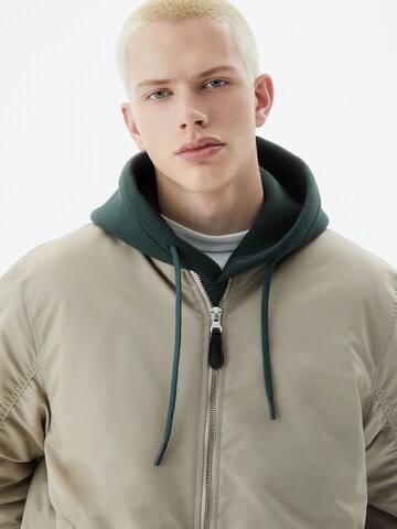 Pull&Bear Jacke in Beige