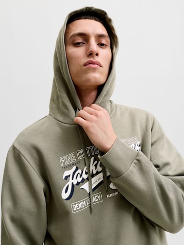 JACK & JONES Sweatshirt in Green
