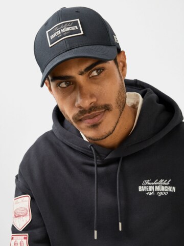 FC BAYERN MÜNCHEN Cap in Black: front