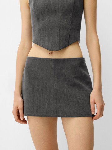 Skinny Pantalon Bershka en gris : devant