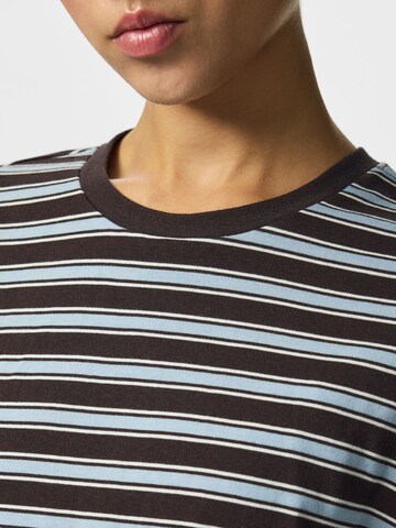 T-shirt 'PCSADIE' PIECES en marron