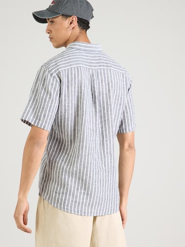 Coupe regular Chemise FYNCH-HATTON en bleu