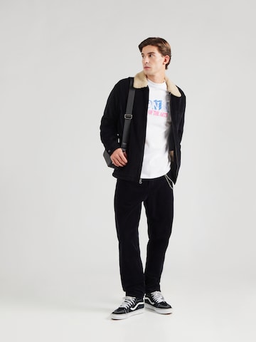 VANS Тениска 'Art Skool' в бяло