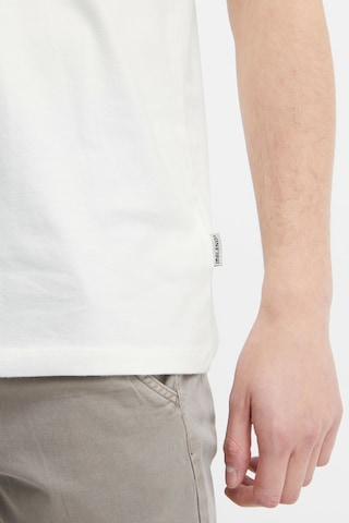 BLEND T-shirt 'Dinton' i vit