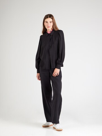 YAS Blouse 'YASPil' in Black