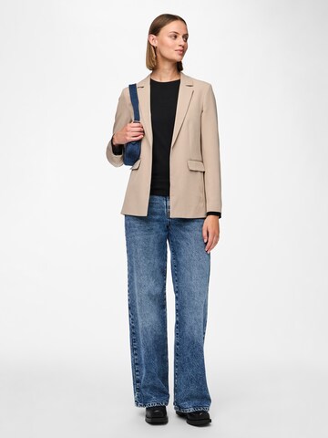 Blazer 'PCBOSSY' di PIECES in beige