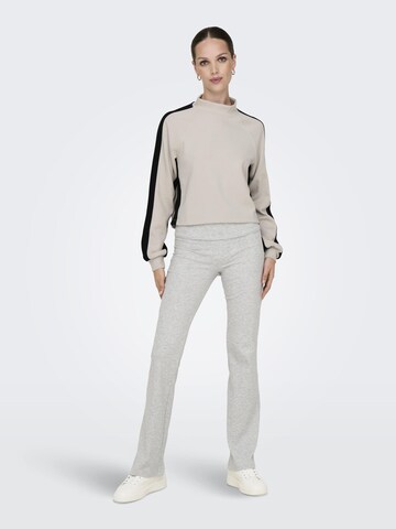 Sweat de sport ONLY PLAY en beige