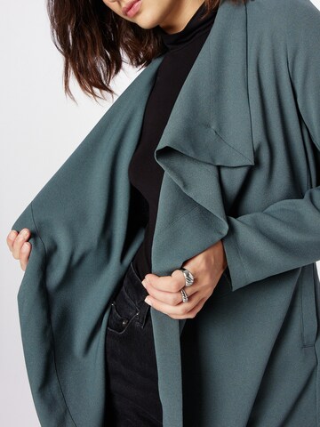 ABOUT YOU Summer coat 'Chinara' in Green