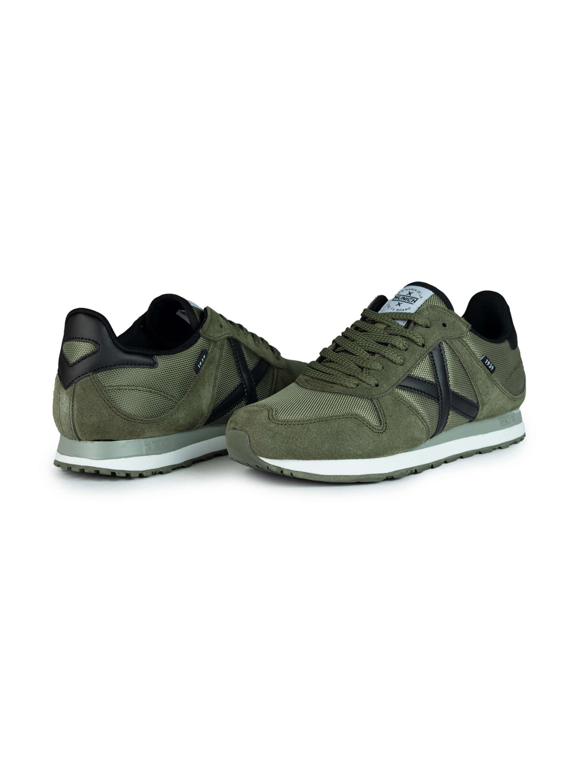 MUNICH Trainers in Green