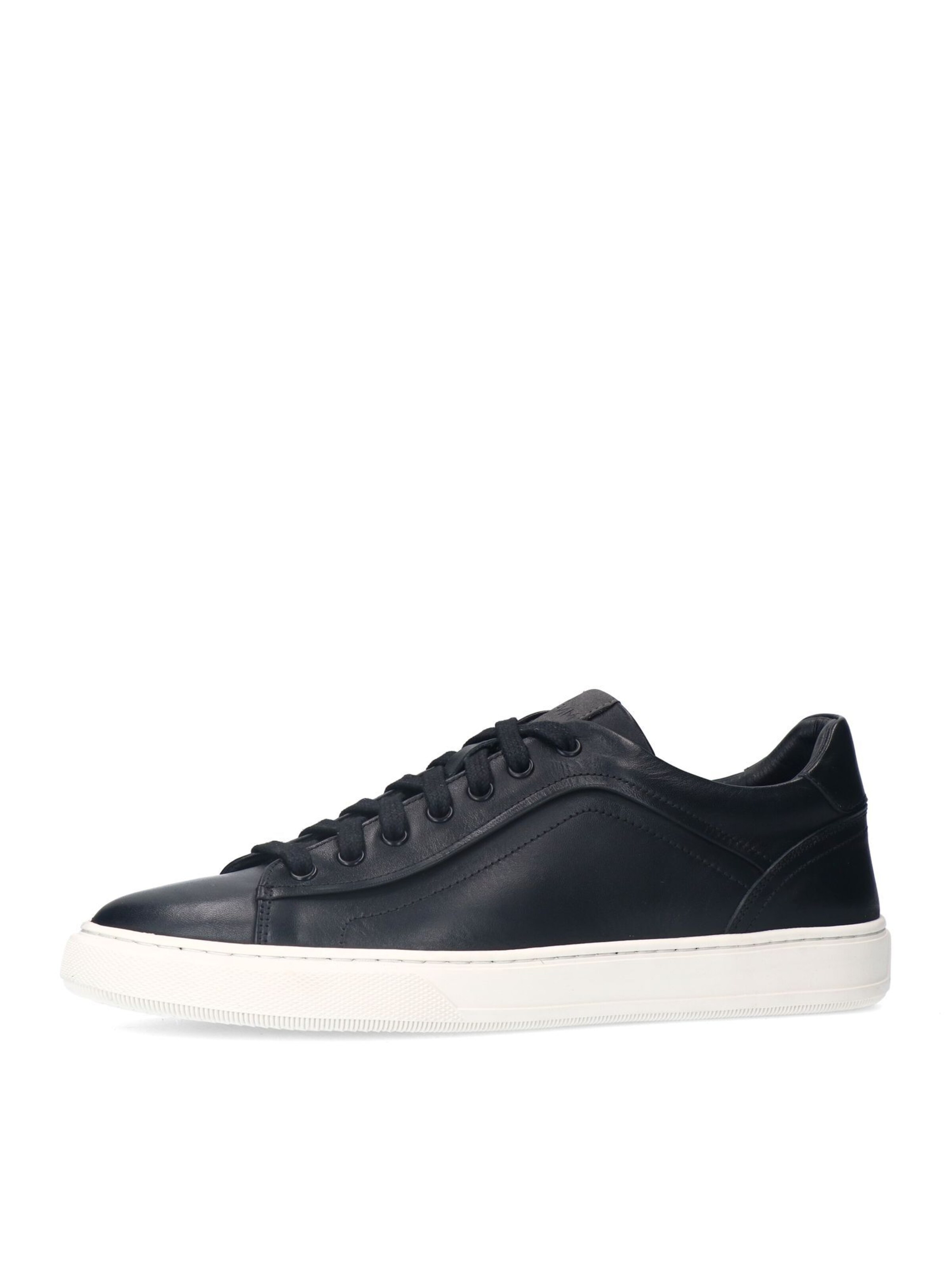 MANFIELD Sneakers in Black: front