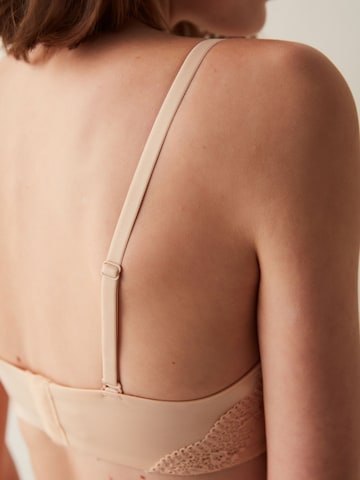 Fascia Reggiseno 'BHs & Bralettes' di Penti in beige