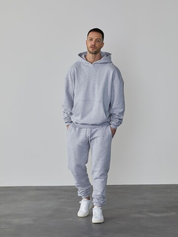 Sweat-shirt 'Dean' DAN FOX APPAREL en gris