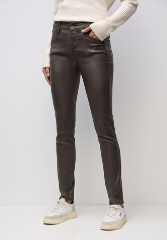 STREET ONE Slimfit Hose in Braun: Vorderseite