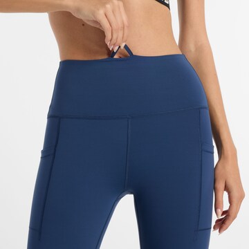 new balance Skinny Sports trousers in Blue