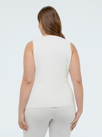 Pullover di Fiorella Rubino in bianco