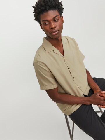 JACK & JONES Comfort fit Button Up Shirt 'JPRCCaaron' in Brown