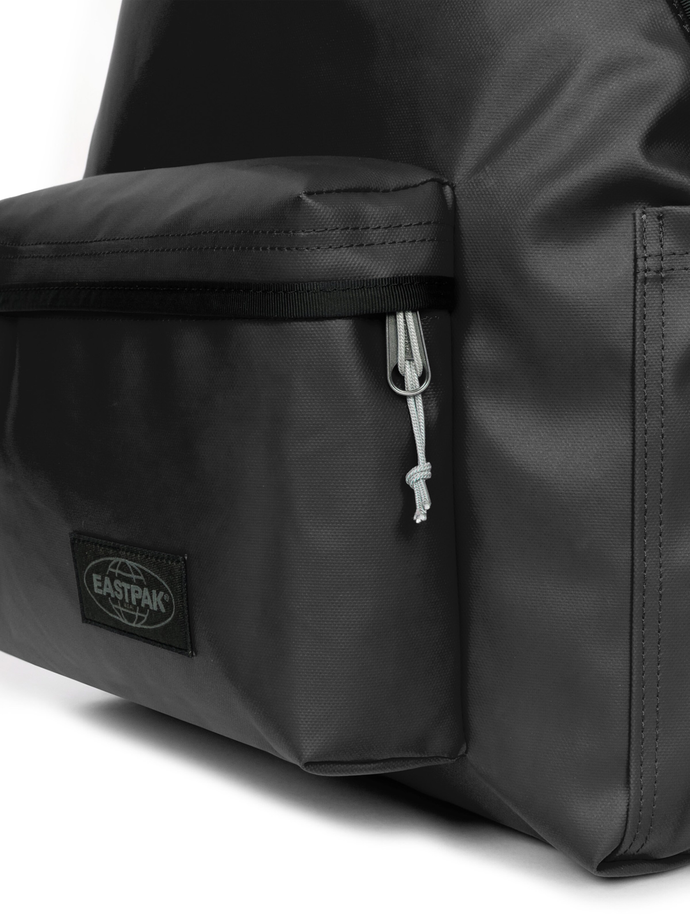 Rucsac 'Day Pak'R' de la EASTPAK pe negru