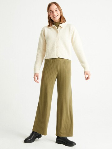 Thinking MU Loose fit Pants ' Trash Dalia ' in Green