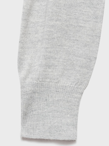 MANGO Sweter 'AMAIO' w kolorze szary