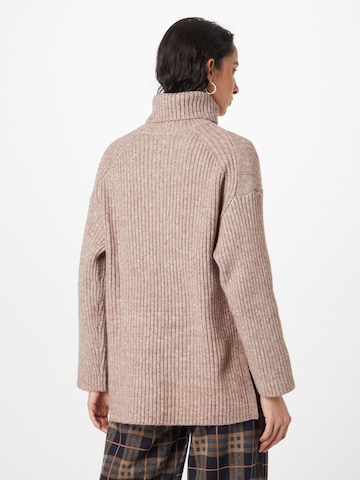 ABOUT YOU Sweater 'Caya' in Brown