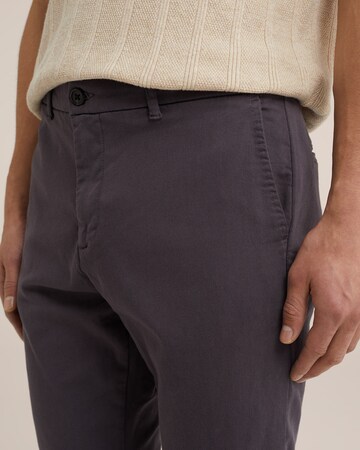 Slimfit Pantaloni chino di WE Fashion in grigio