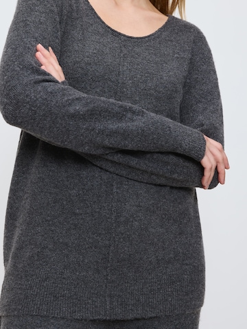 TRIUMPH - Sudadera ' Amourette Cozy ' en gris