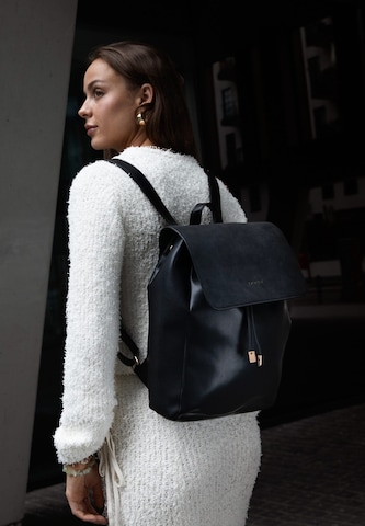 Expatrié Раница 'Estelle' в черно