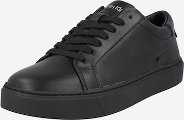 Sneaker low de la Calvin Klein pe negru: față