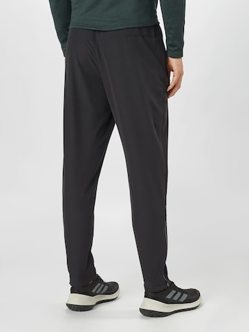 ENDURANCE Tapered Sporthose 'Wislok' in Schwarz