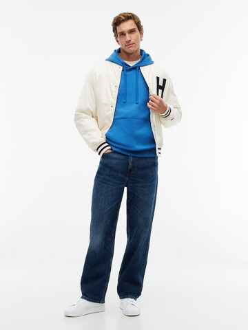 TOMMY HILFIGER Sweatshirt 'Essential' in Blau