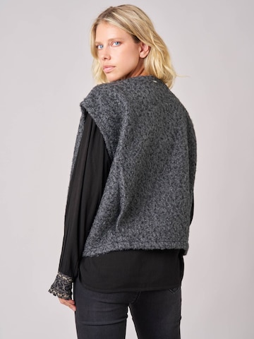 Veste mi-saison Deeluxe en gris