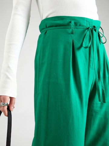 Loosefit Pantalon à pince 'Jenna' STUDIO SELECT en vert