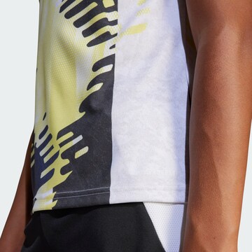 T-Shirt fonctionnel 'Juventus 24/25 Pre-Match' ADIDAS PERFORMANCE en jaune