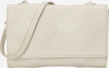 Calvin Klein - Mala de ombro em cinzento