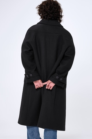 Manteau mi-saison 'Gissel' Aligne en noir