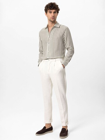 Antioch Regular fit Button Up Shirt in Green