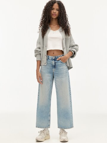 Wide leg Jeans de la Pull&Bear pe albastru
