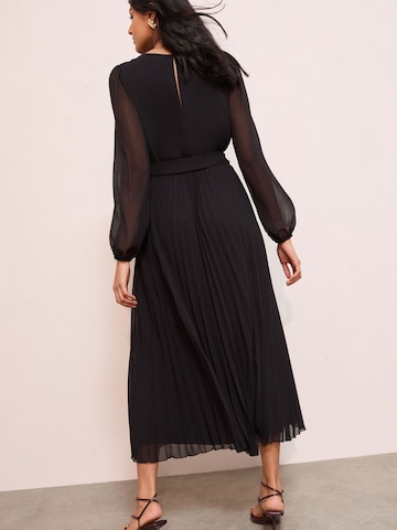 Friends Like These Šaty – černá