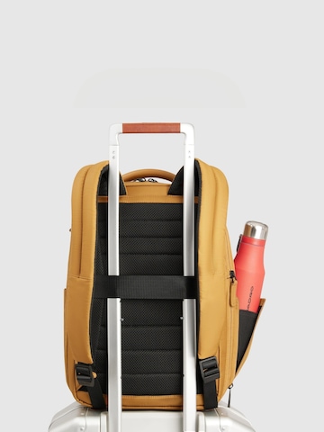 Piquadro Backpack in Yellow