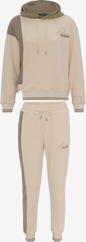 Tom Barron Trainingspak in Beige: voorkant