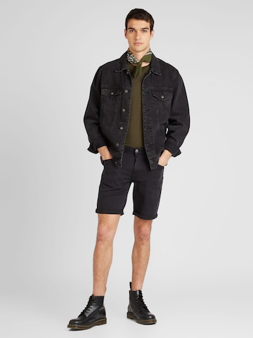 BLEND Regular Shorts in Schwarz