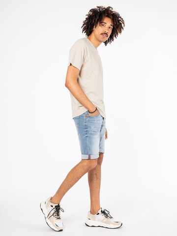 Sublevel Regular Shorts in Blau