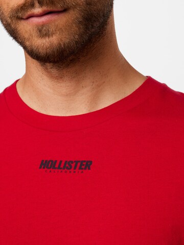 T-Shirt HOLLISTER en rouge