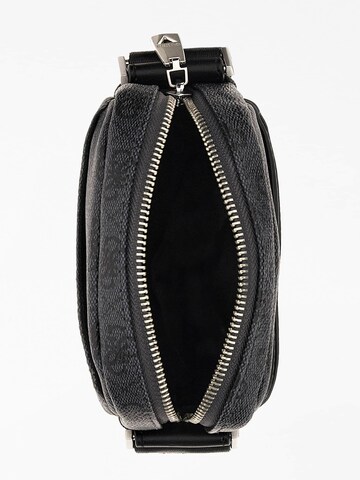 GUESS - Bolso de hombro en negro